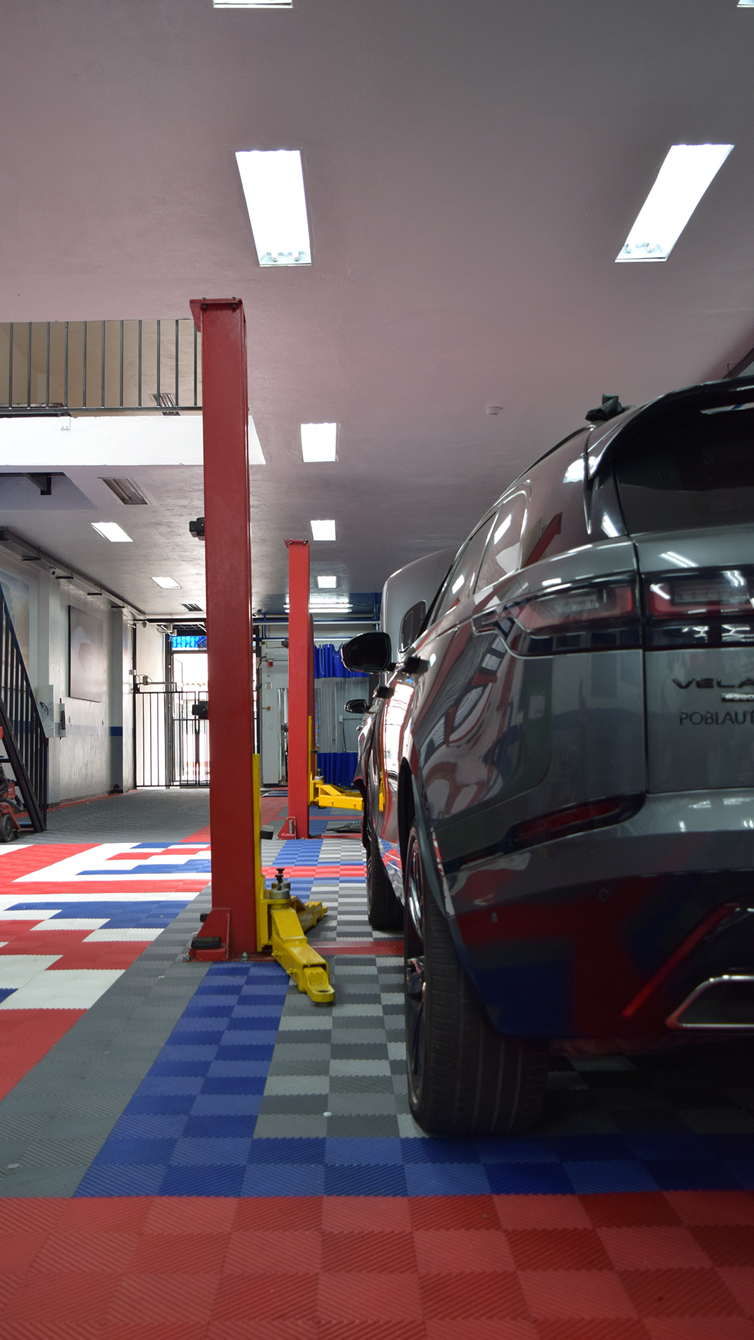 British Garage - Taller Alta Gama